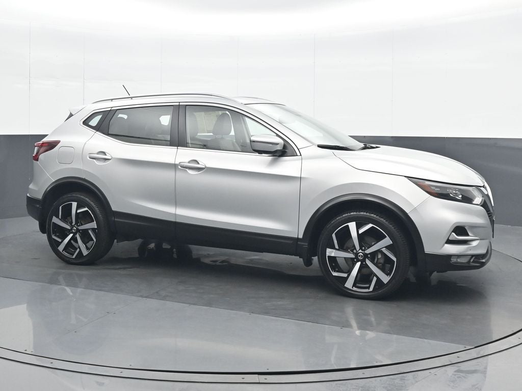 2021 Nissan Rogue Sport SL