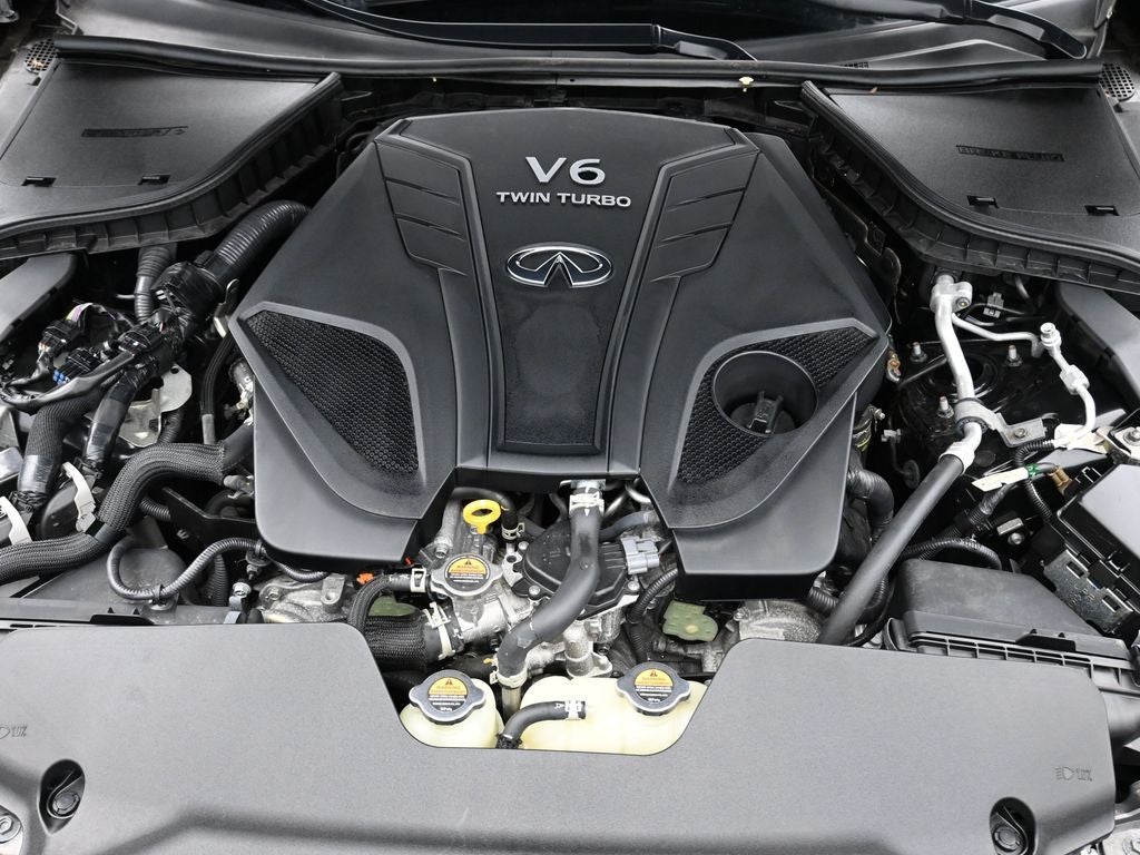 2023 INFINITI Q50 LUXE