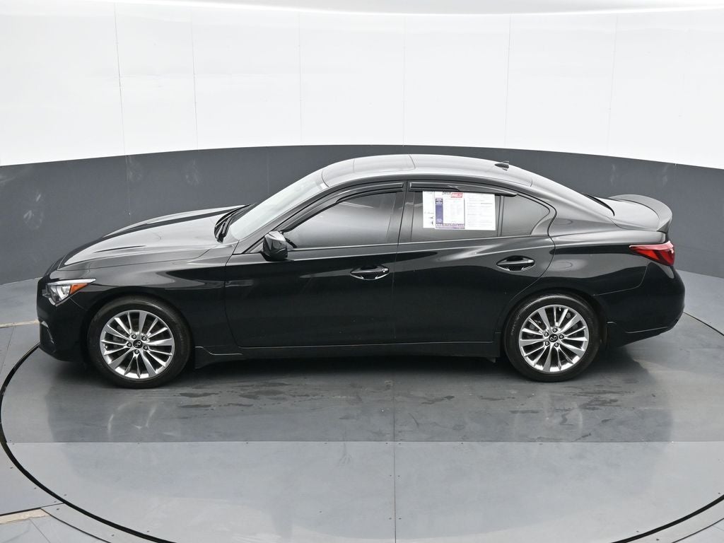 2023 INFINITI Q50 LUXE