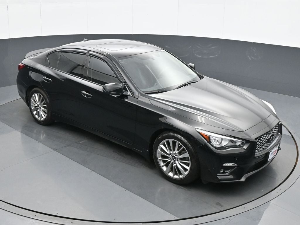 2023 INFINITI Q50 LUXE