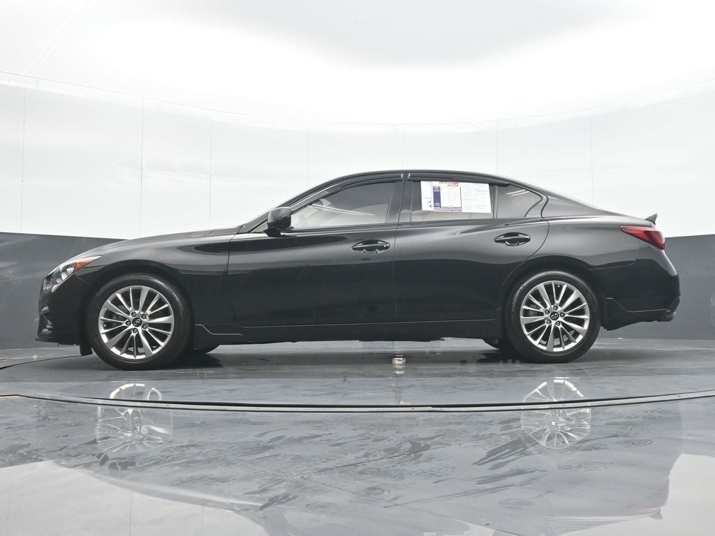 2023 INFINITI Q50 LUXE
