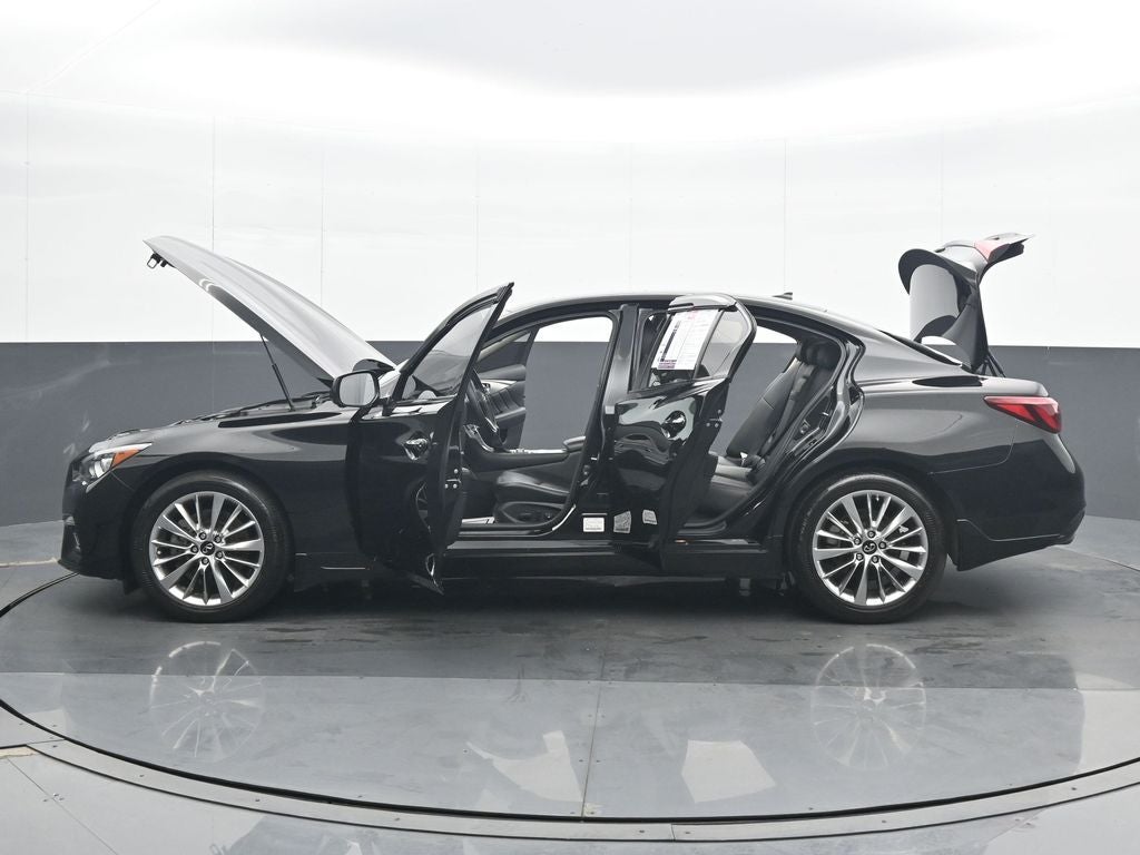 2023 INFINITI Q50 LUXE