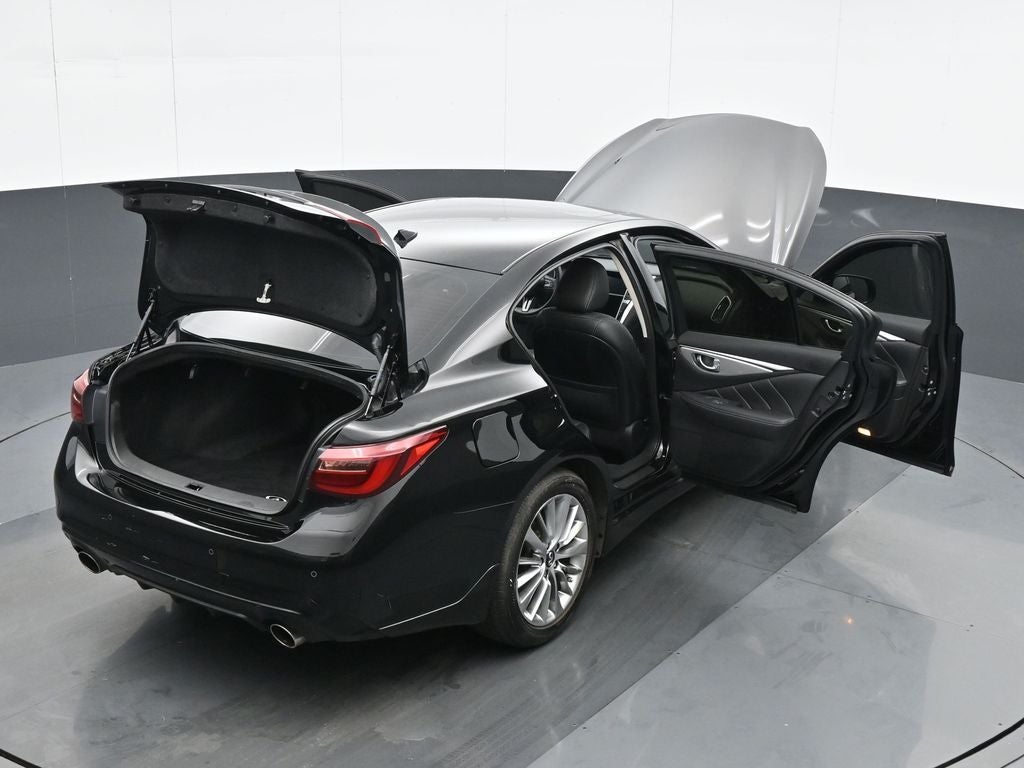 2023 INFINITI Q50 LUXE