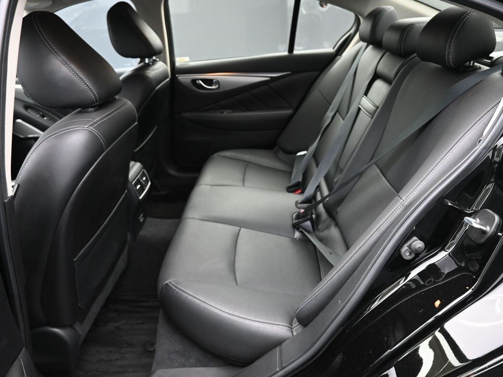 2022 INFINITI Q50 LUXE