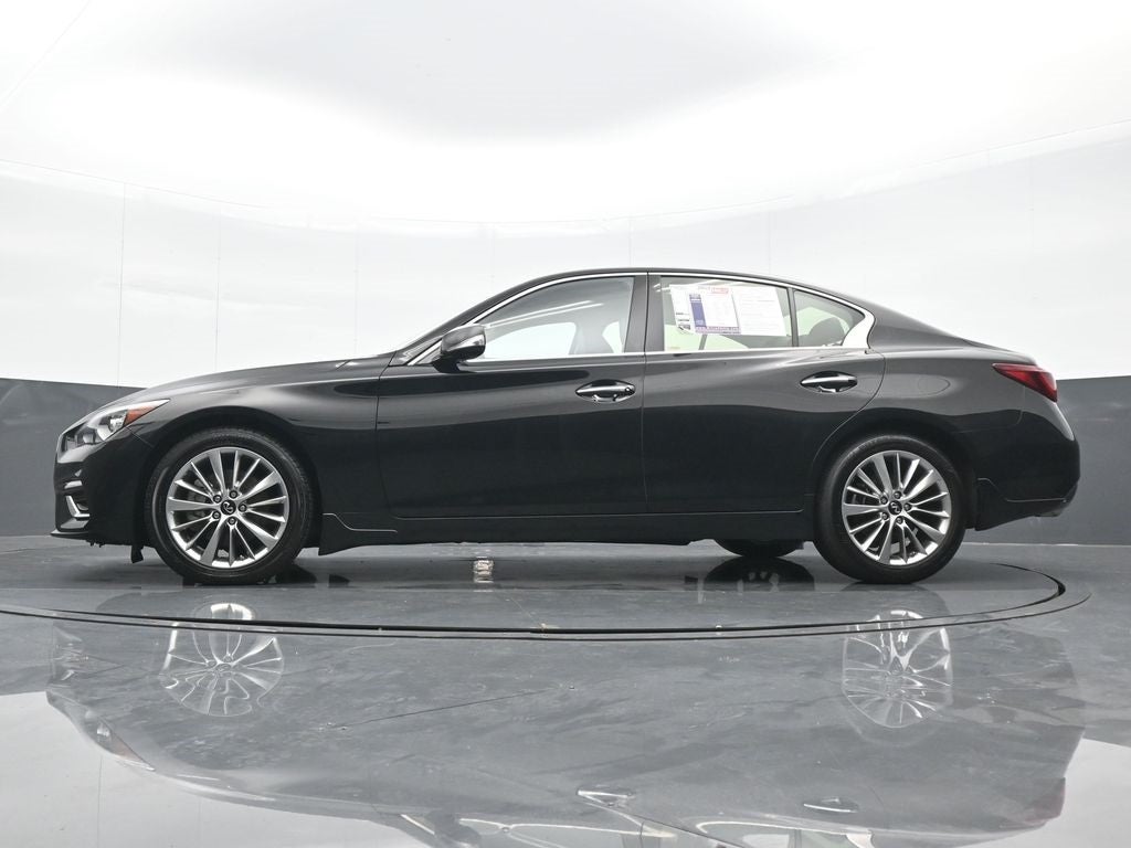 2022 INFINITI Q50 LUXE