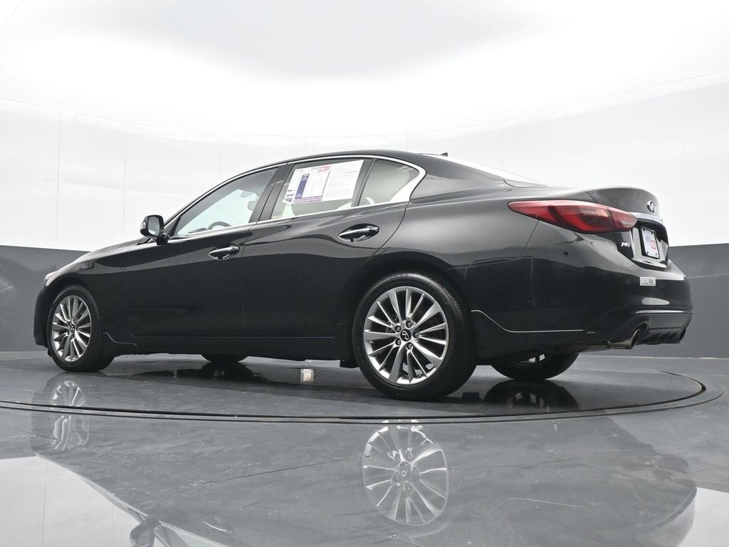 2022 INFINITI Q50 LUXE