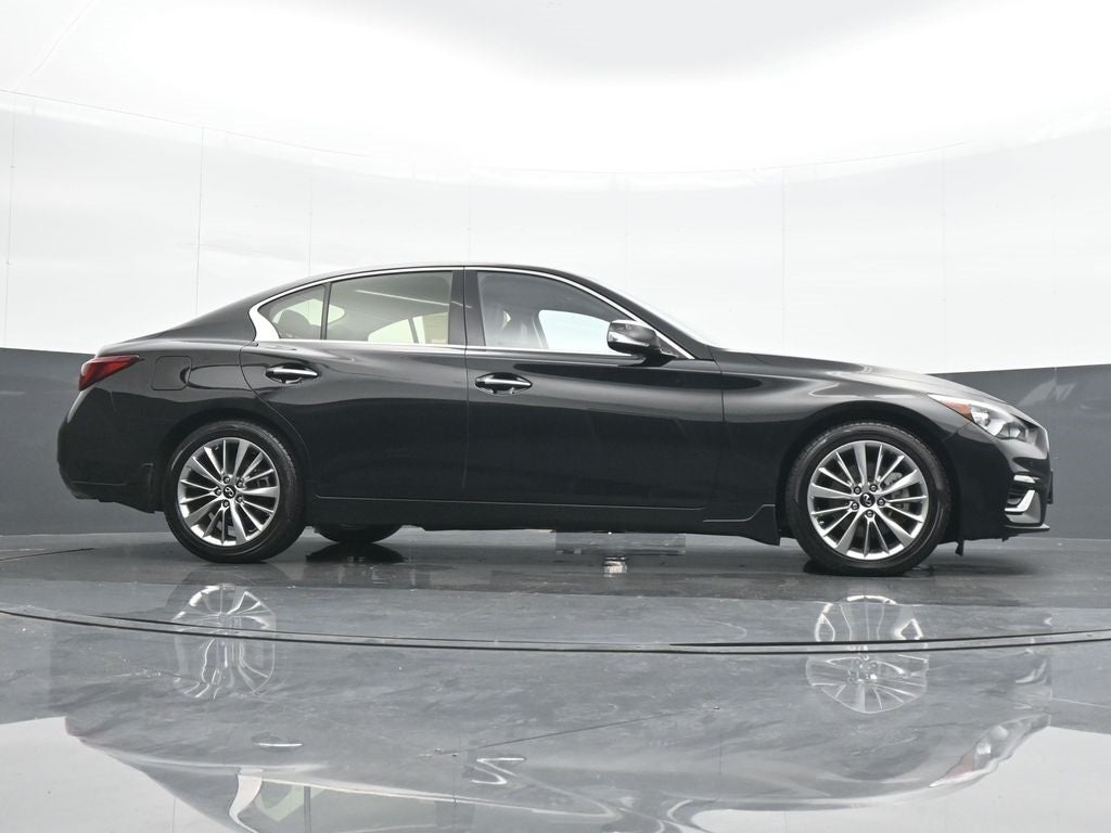 2022 INFINITI Q50 LUXE