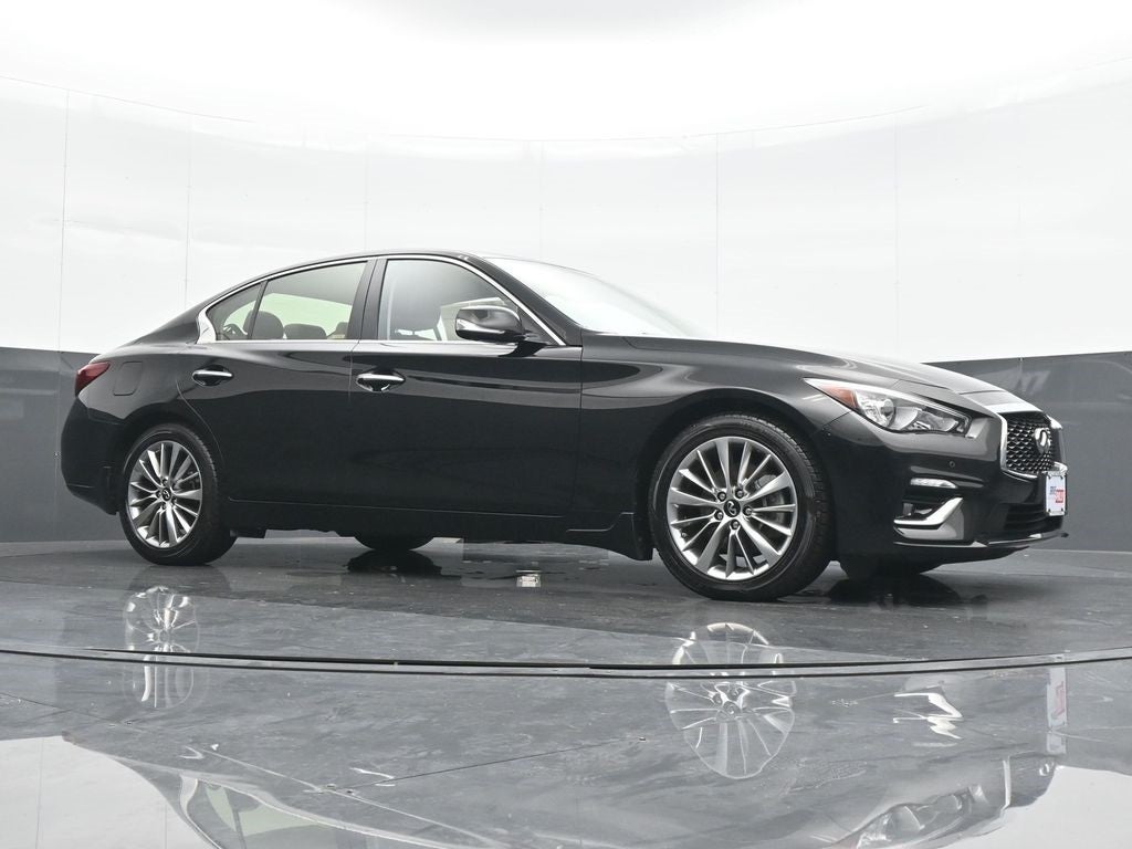 2022 INFINITI Q50 LUXE