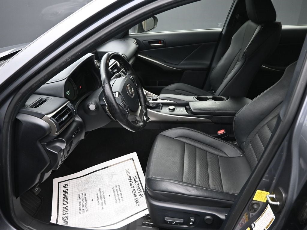 2018 Lexus IS 300