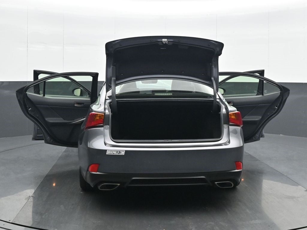 2018 Lexus IS 300