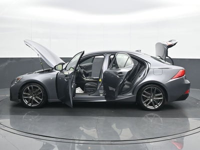 2018 Lexus IS 300