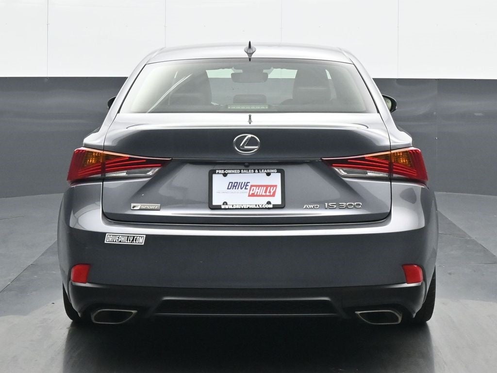 2018 Lexus IS 300