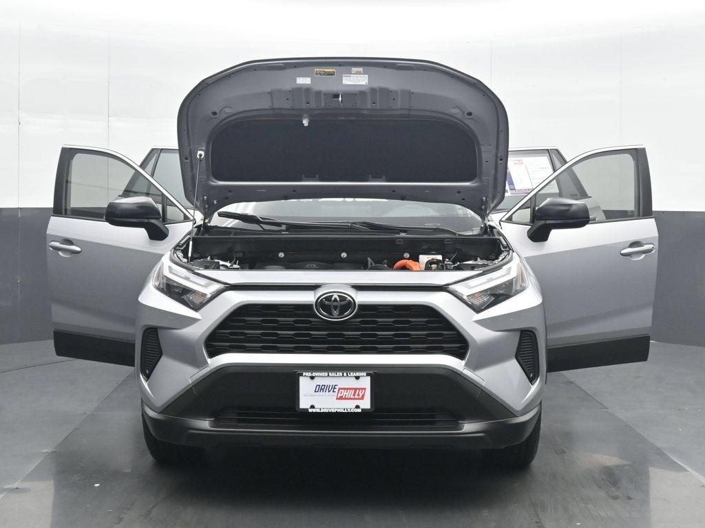 2025 Toyota RAV4 Hybrid LE