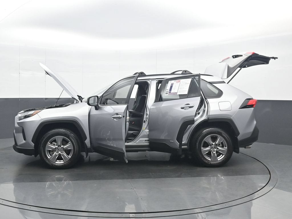 2025 Toyota RAV4 Hybrid LE
