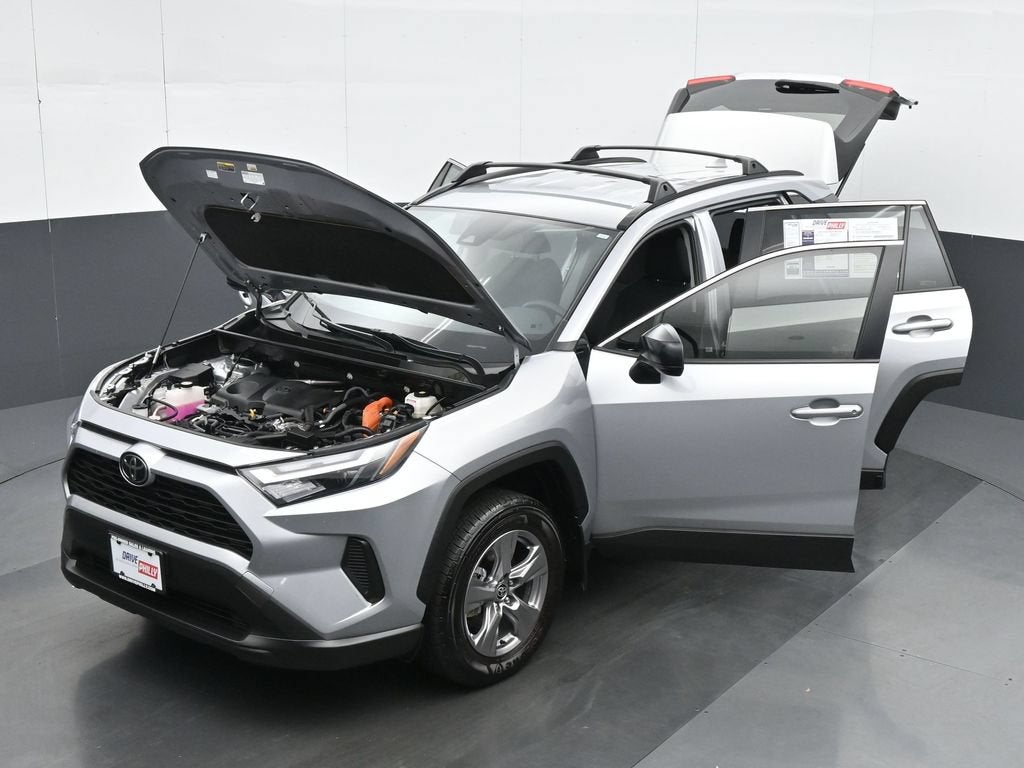 2025 Toyota RAV4 Hybrid LE