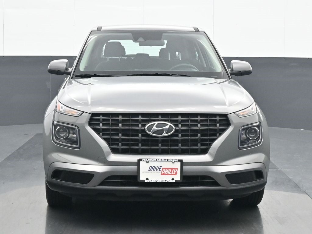 2022 Hyundai Venue SE