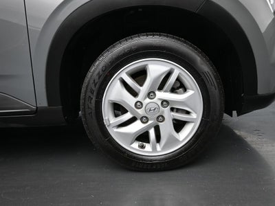 2022 Hyundai Venue SE