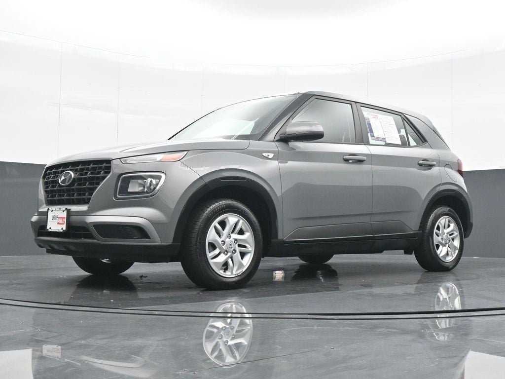 2022 Hyundai Venue SE