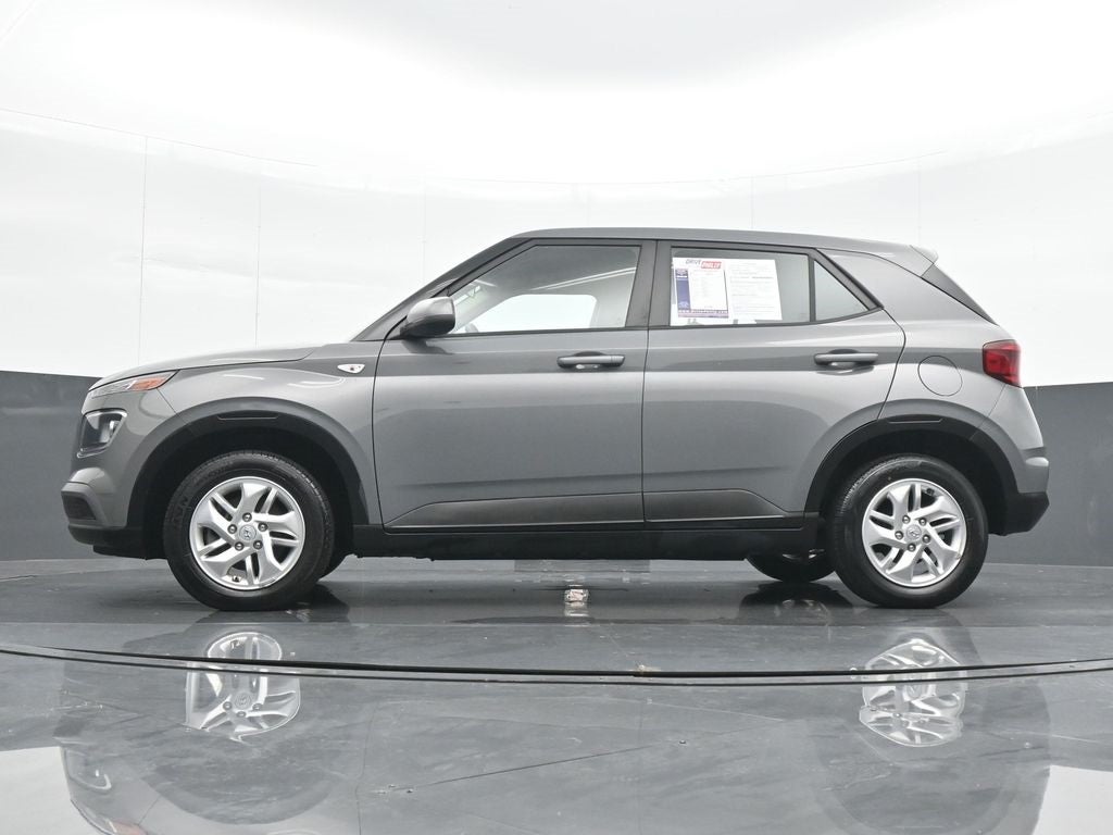 2022 Hyundai Venue SE