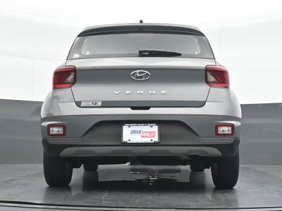 2022 Hyundai Venue SE
