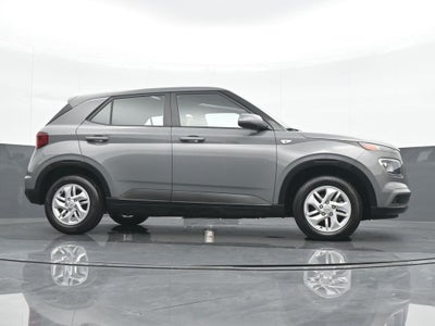 2022 Hyundai Venue SE
