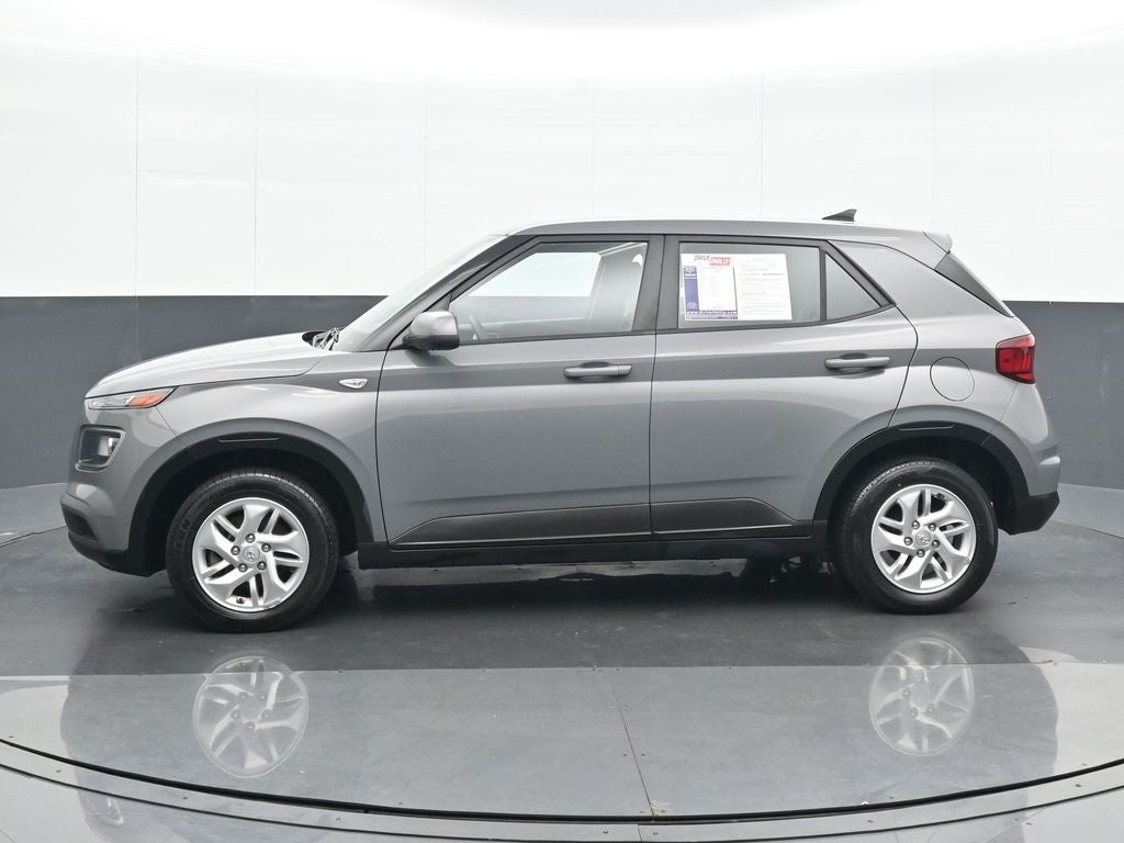 2022 Hyundai Venue SE