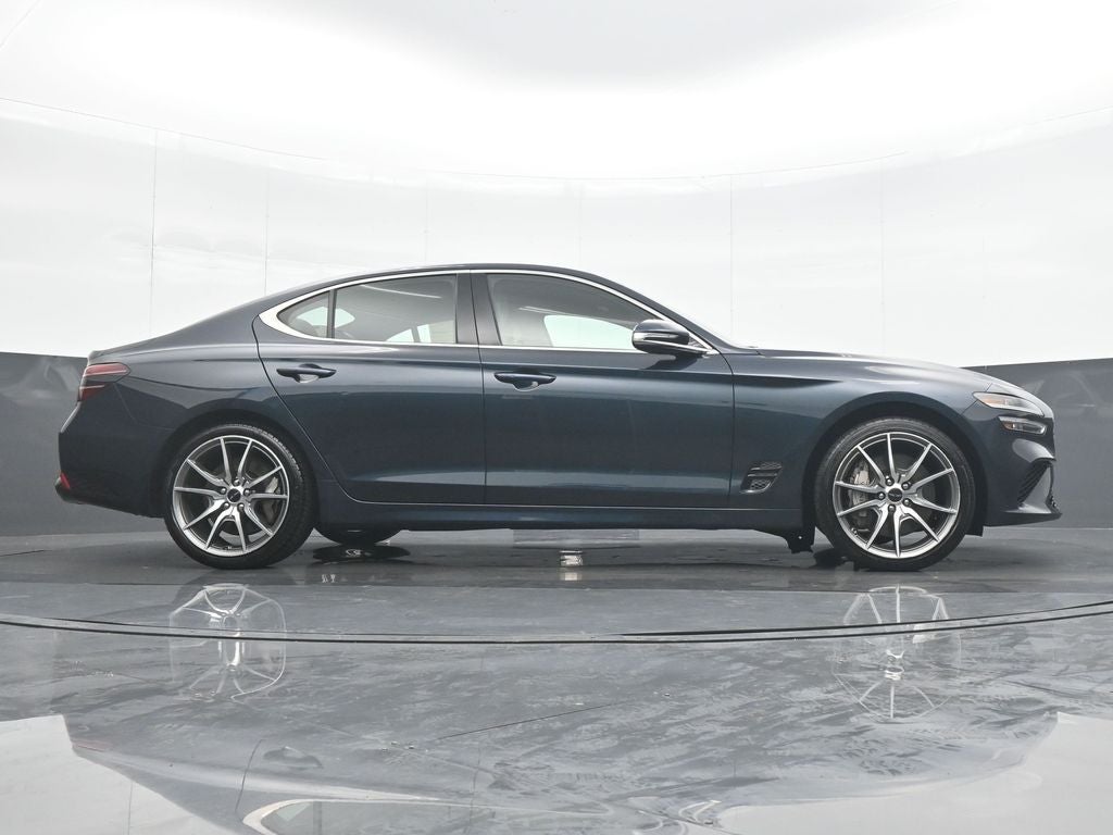 2024 Genesis G70 2.5T