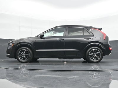 2023 Kia Niro SX