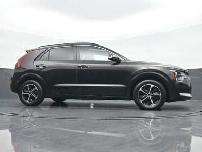 2023 Kia Niro SX