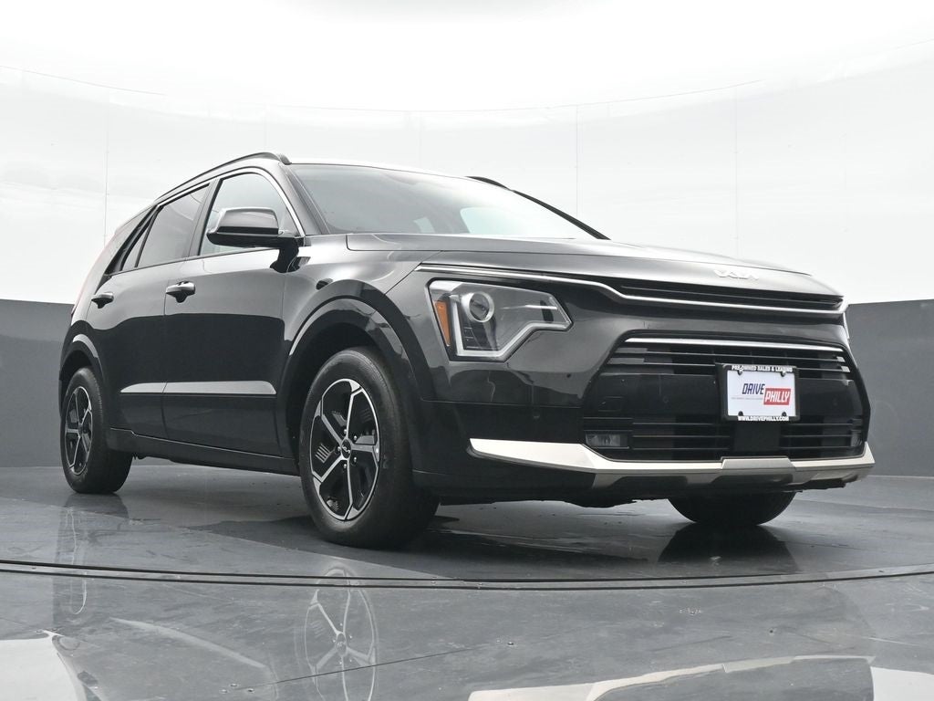 2023 Kia Niro SX