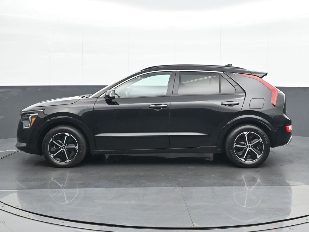 2023 Kia Niro SX