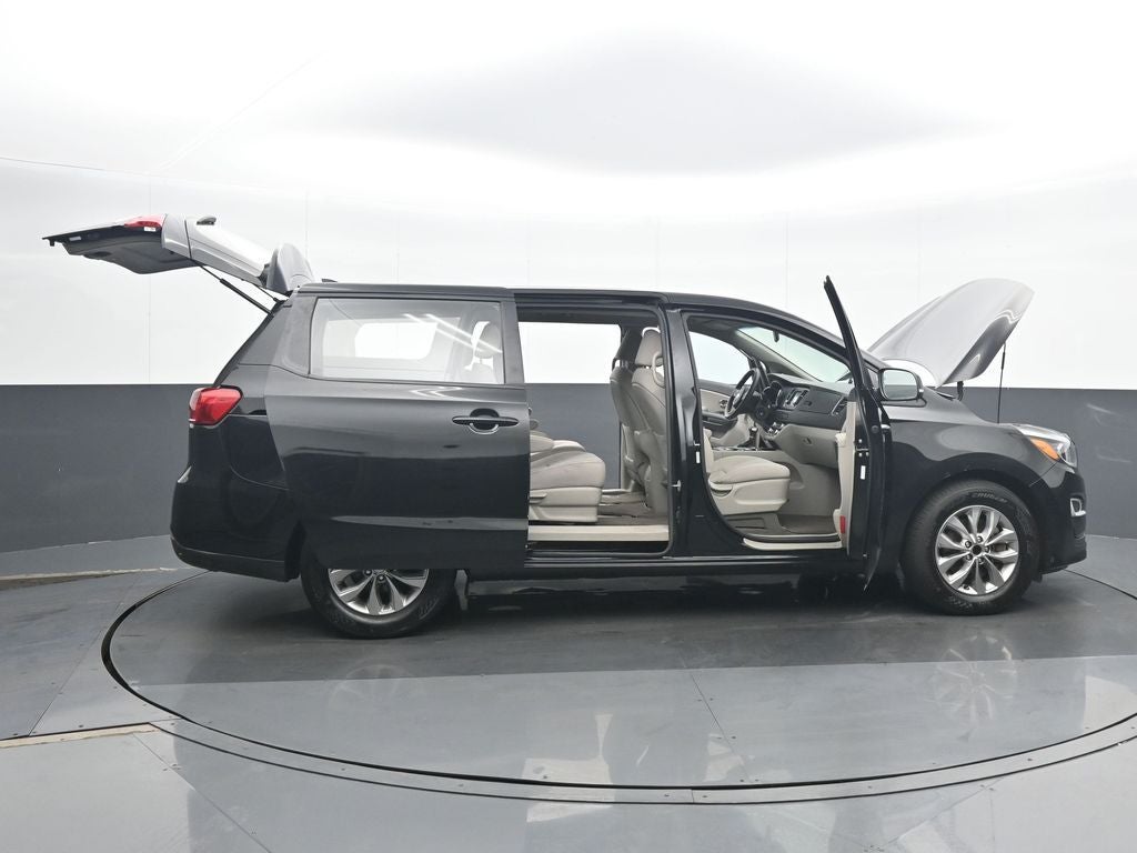 2020 Kia Sedona L
