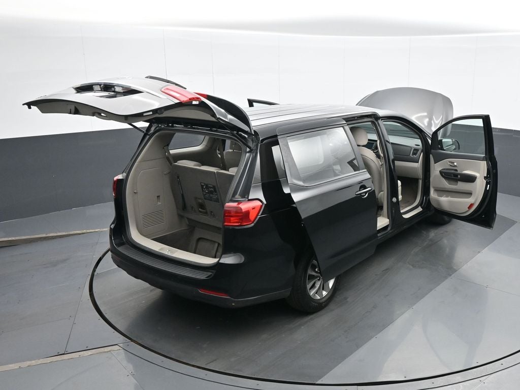 2020 Kia Sedona L