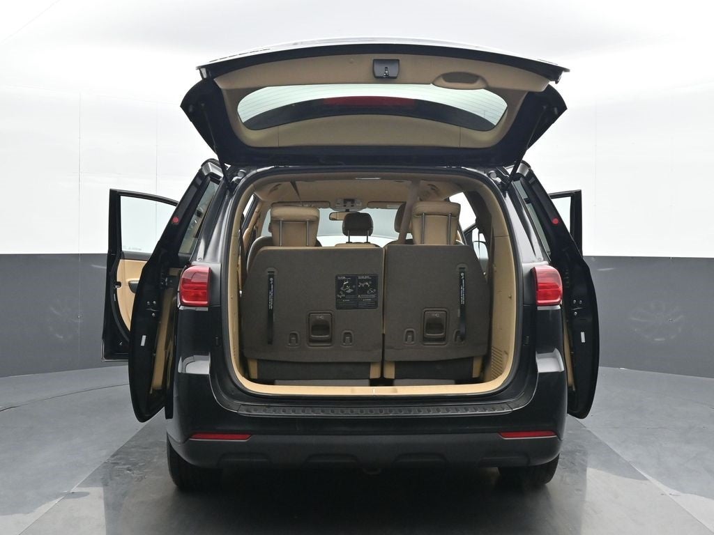 2020 Kia Sedona LX