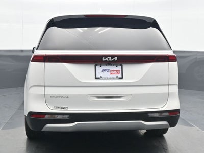 2024 Kia Carnival LX