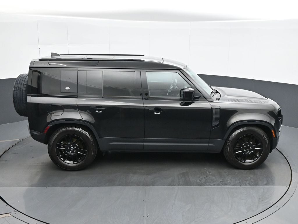 2024 Land Rover Defender 110 S