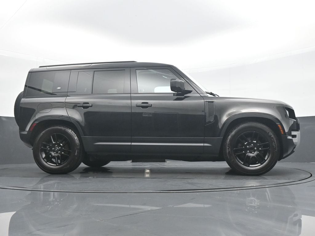 2024 Land Rover Defender 110 S