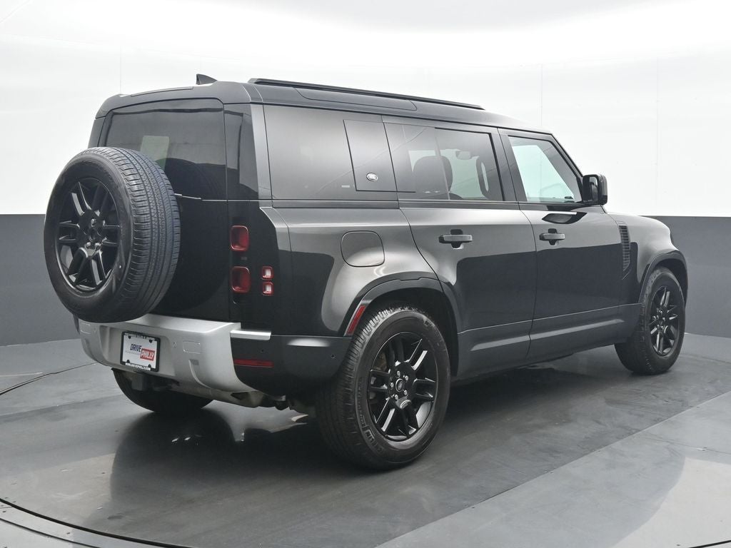 2024 Land Rover Defender 110 S